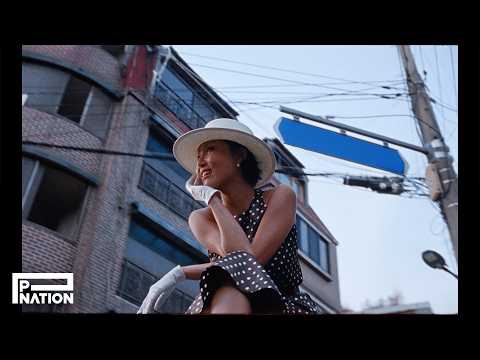 화사 (HWASA)